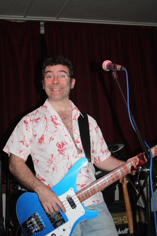 Gian, blue Rickenbacker